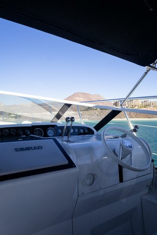 Carver Trojan 440 Express | Padre Santo