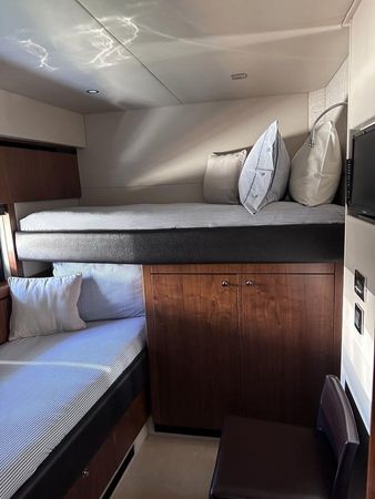 Sunseeker Manhattan 80 | Allegra