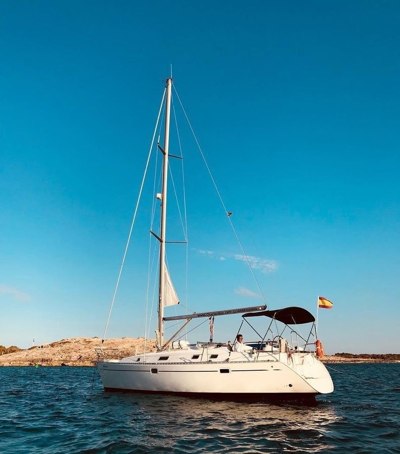 Beneteau Oceanis 38 | Spa