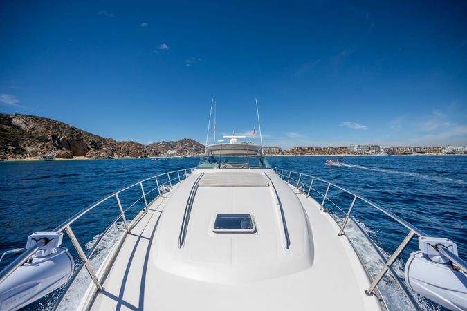 Sea Ray 60 Sundancer | Happy Endings