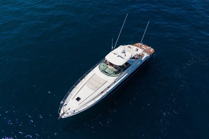 Sea Ray 60 Sundancer | Happy Endings