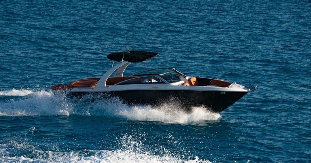 Four Winns 260 | Trick