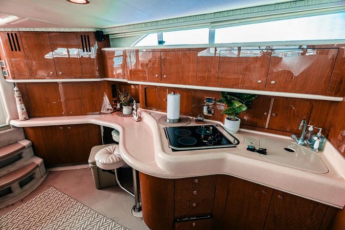 Sea Ray 50 | Sea Monkey