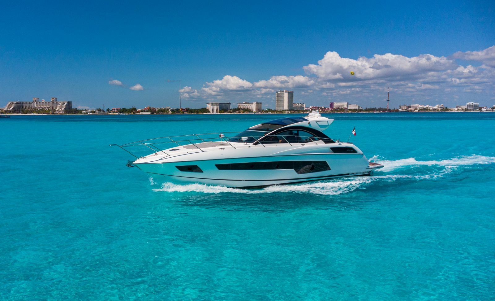 Sunseeker Predator 55 | Comaye