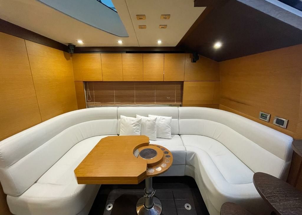 Sunseeker Predator 55 | Comaye