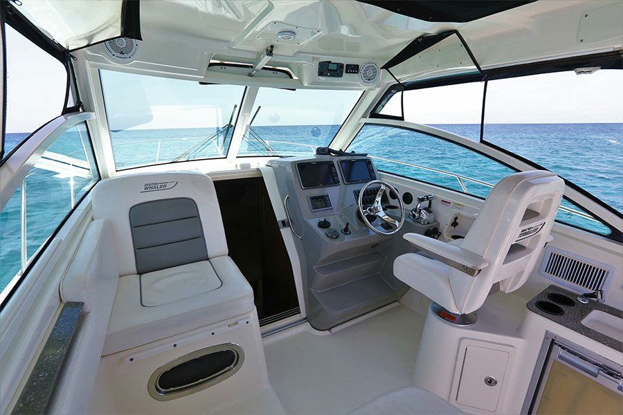Boston Whaler 37 | Sea Wolf