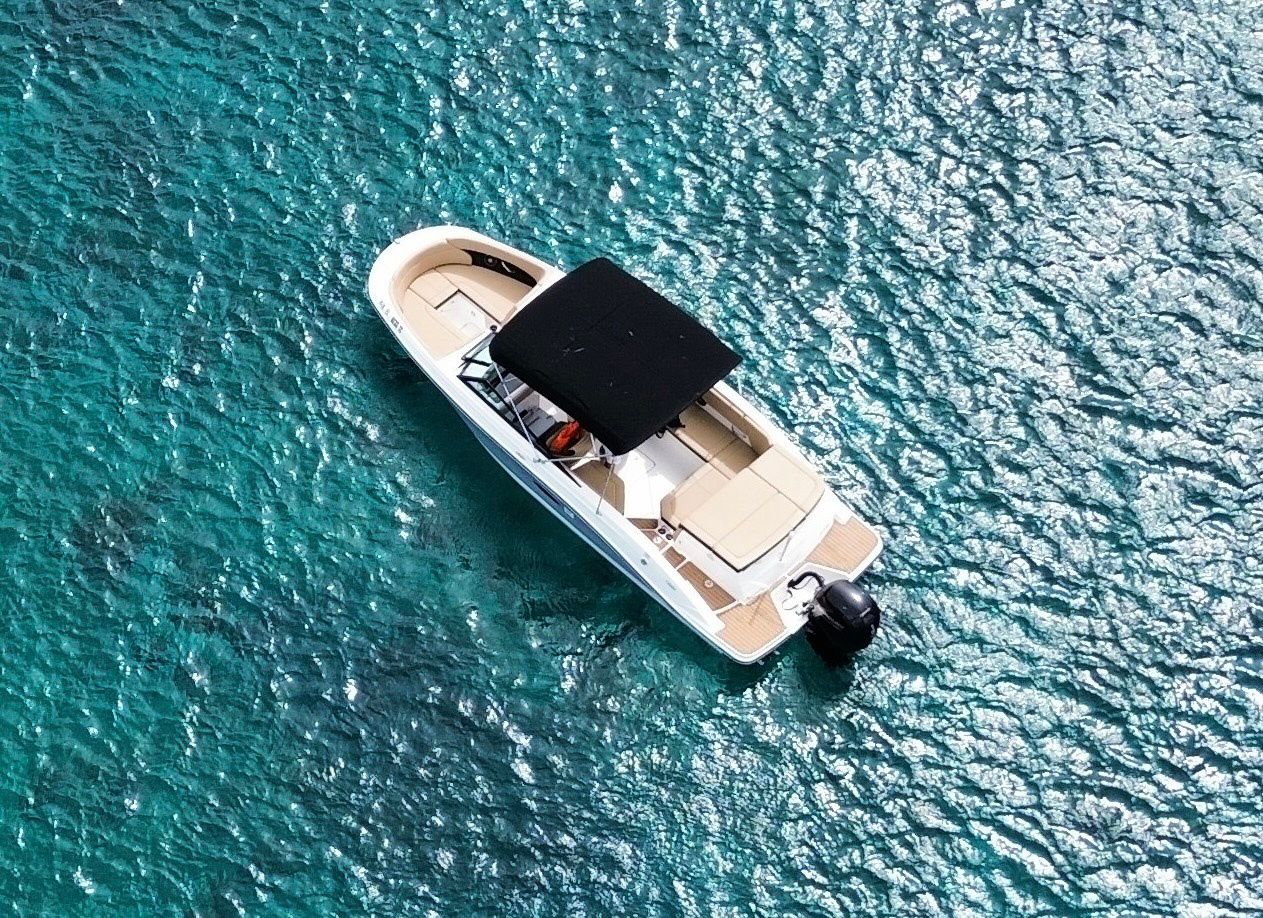 Sea Ray 240 | 22