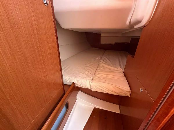 Beneteau Oceanis 34 | Blu