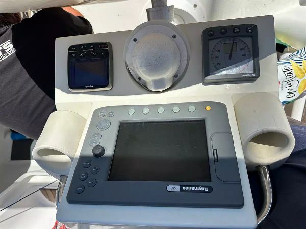 Beneteau Oceanis 34 | Blu