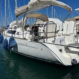 Beneteau Oceanis 34 | Blu
