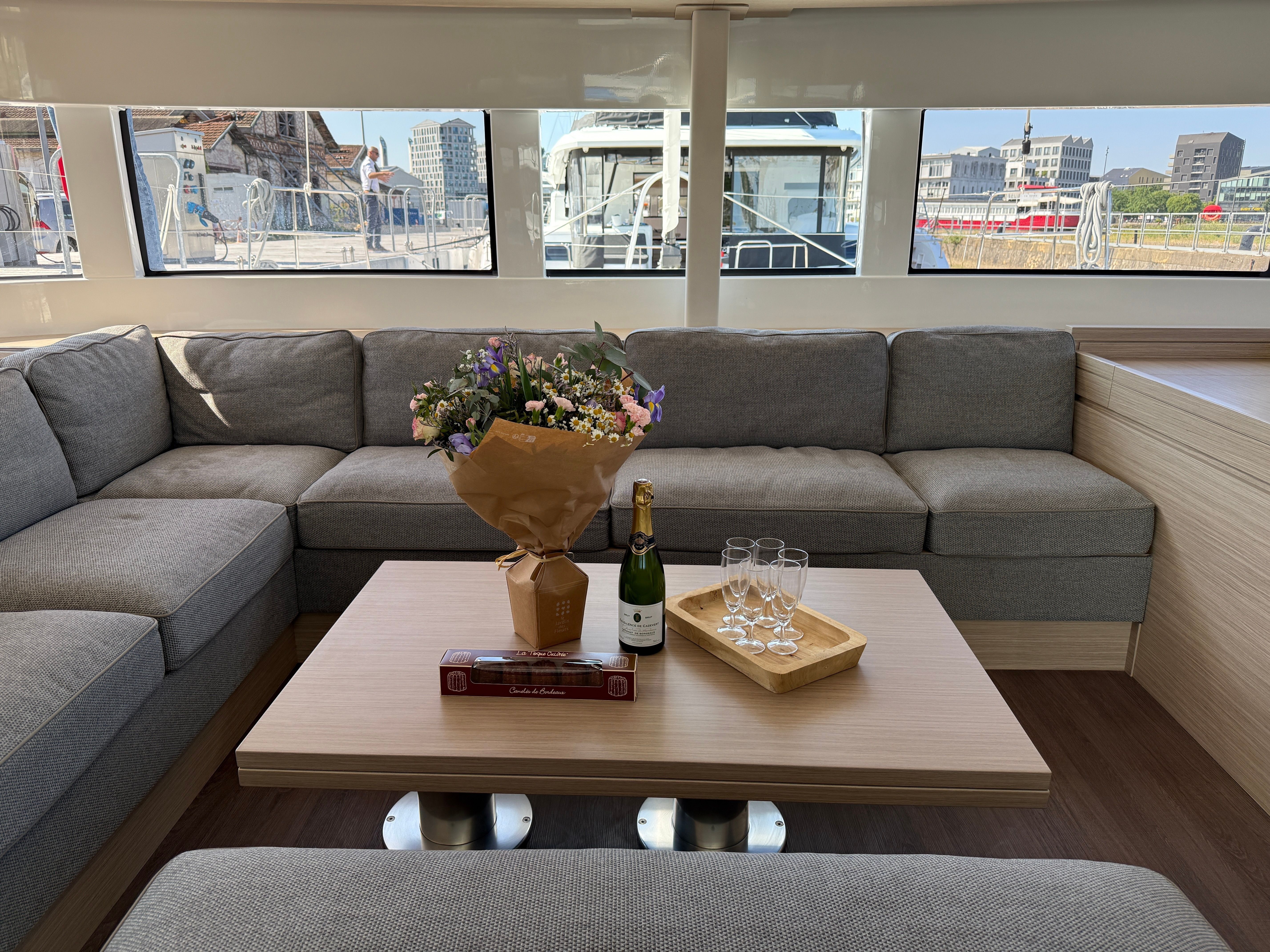 Lagoon 51 | Athena Blu