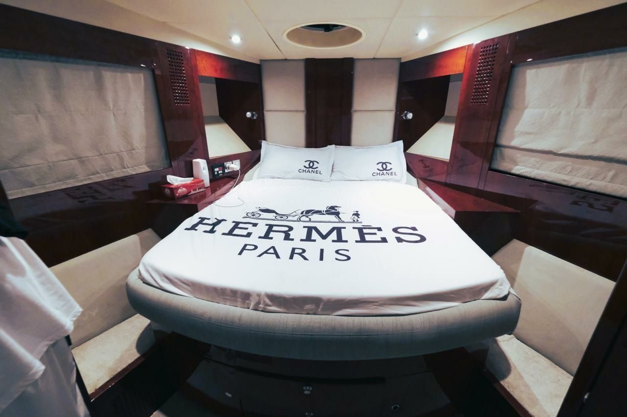 Majesty 44 | Aleksandra