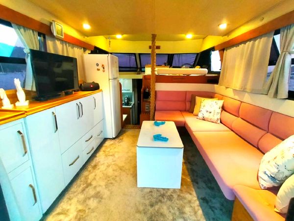 Princess 412 | White Horse