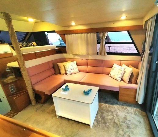 Princess 412 | White Horse