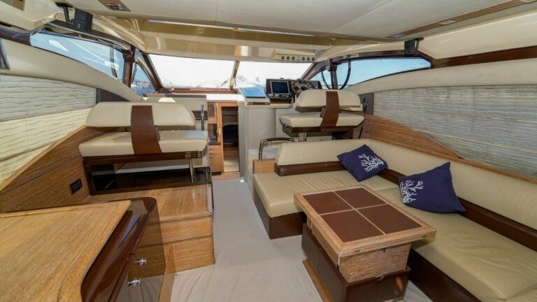 Azimut 50 Fly | Papillon