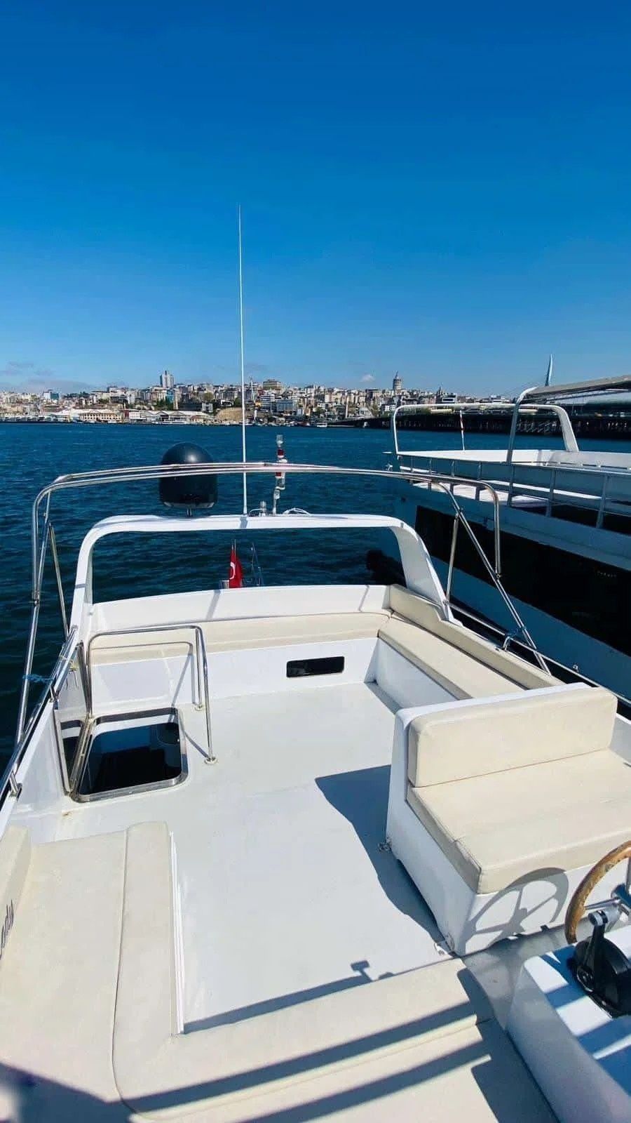 Custom Built 56 | Demir Lady