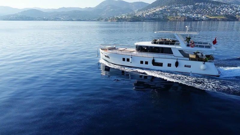 Custom Built 72 | Mirbey