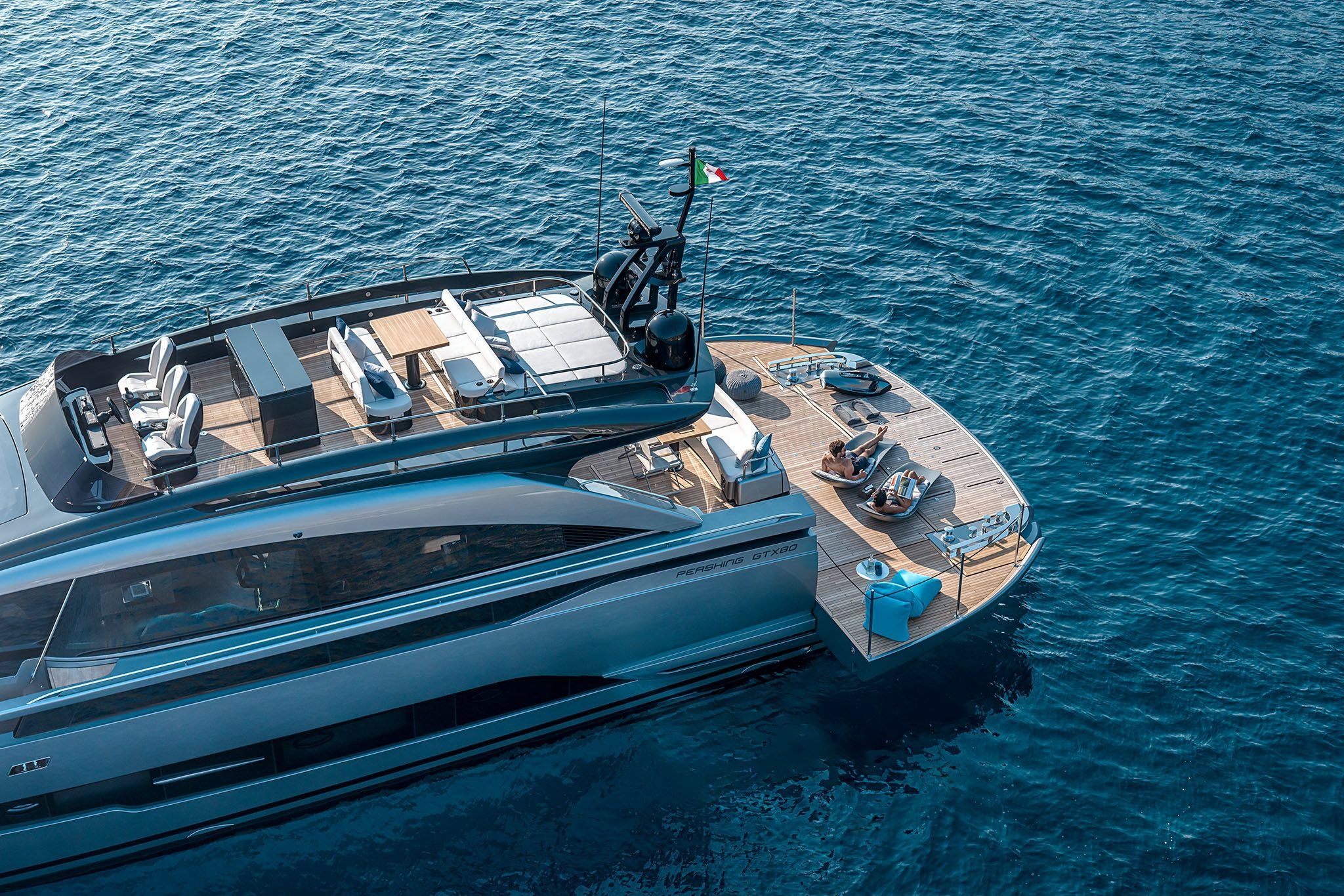 Pershing 80 | Vicky