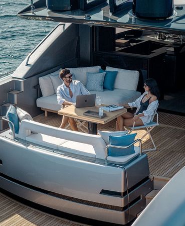 Pershing 80 | Vicky