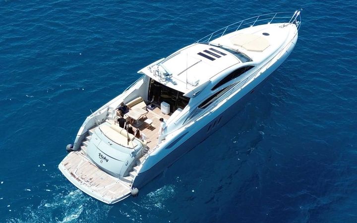 Sunseeker Predator 72 | Vicky 2