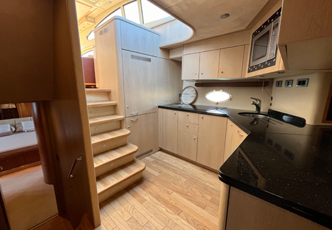 Sunseeker Predator 72 | Vicky 2