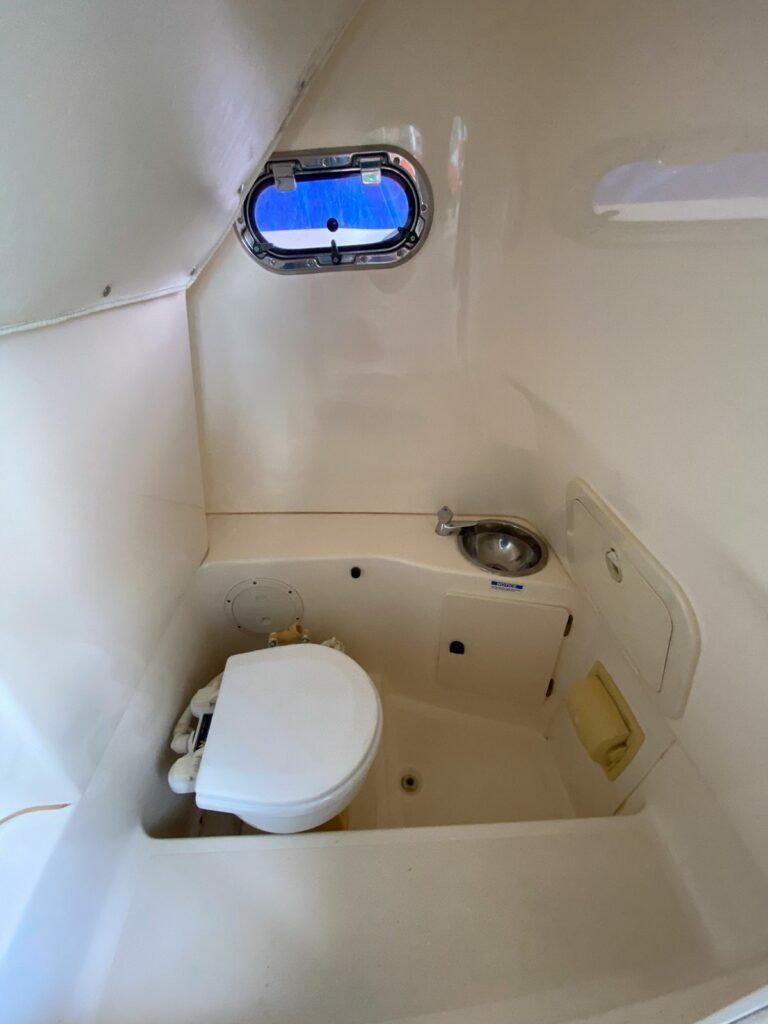 Pursuit 32 | Babisuri