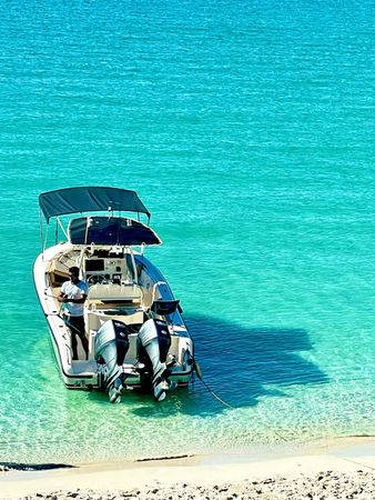 Pursuit 32 | Babisuri