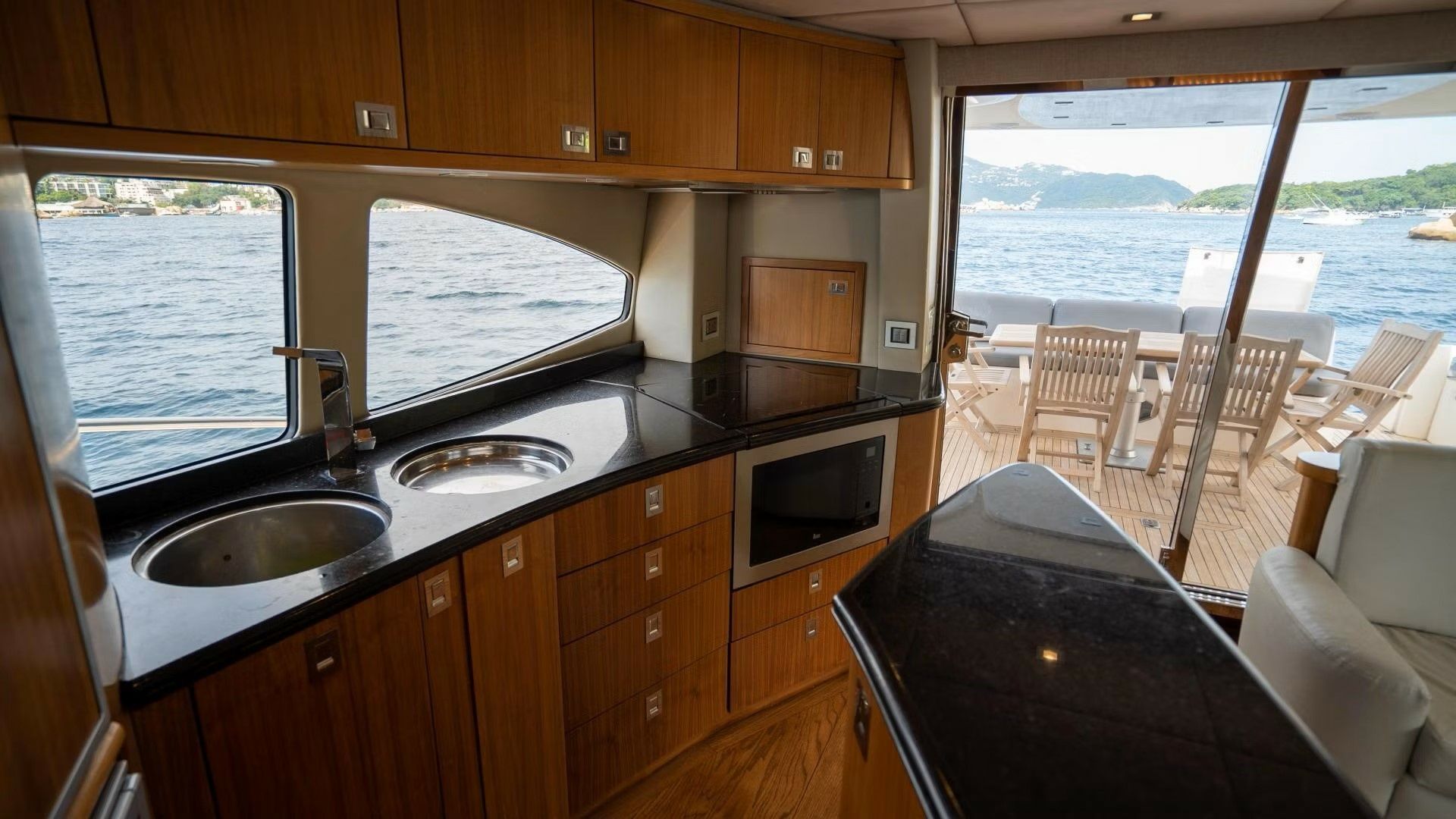 Sunseeker 75 | La Belva
