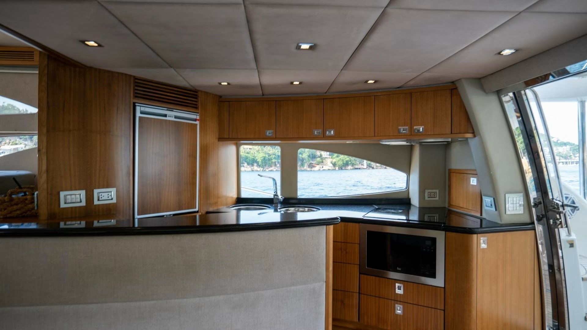 Sunseeker 75 | La Belva