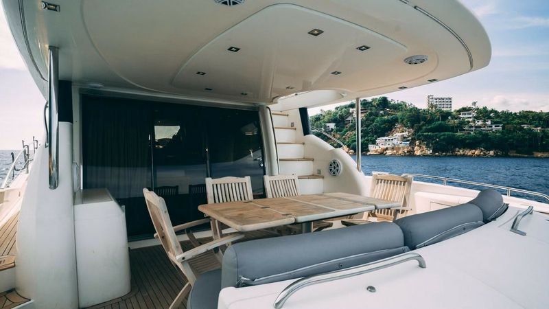 Sunseeker 75 | La Belva