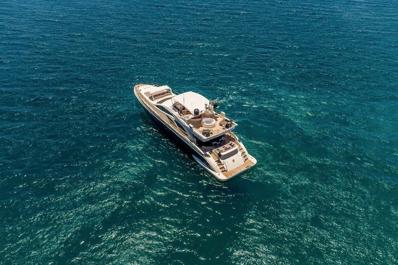 Azimut Leonardo 98 | Ganesha