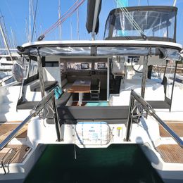 Lagoon 38 | Nami