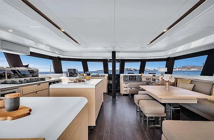 Fountaine Pajot Alegria 67 | Neow