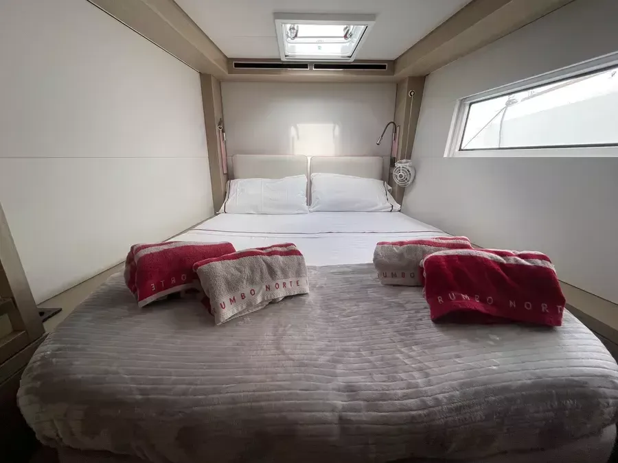 Lagoon 51 | Deb Elli