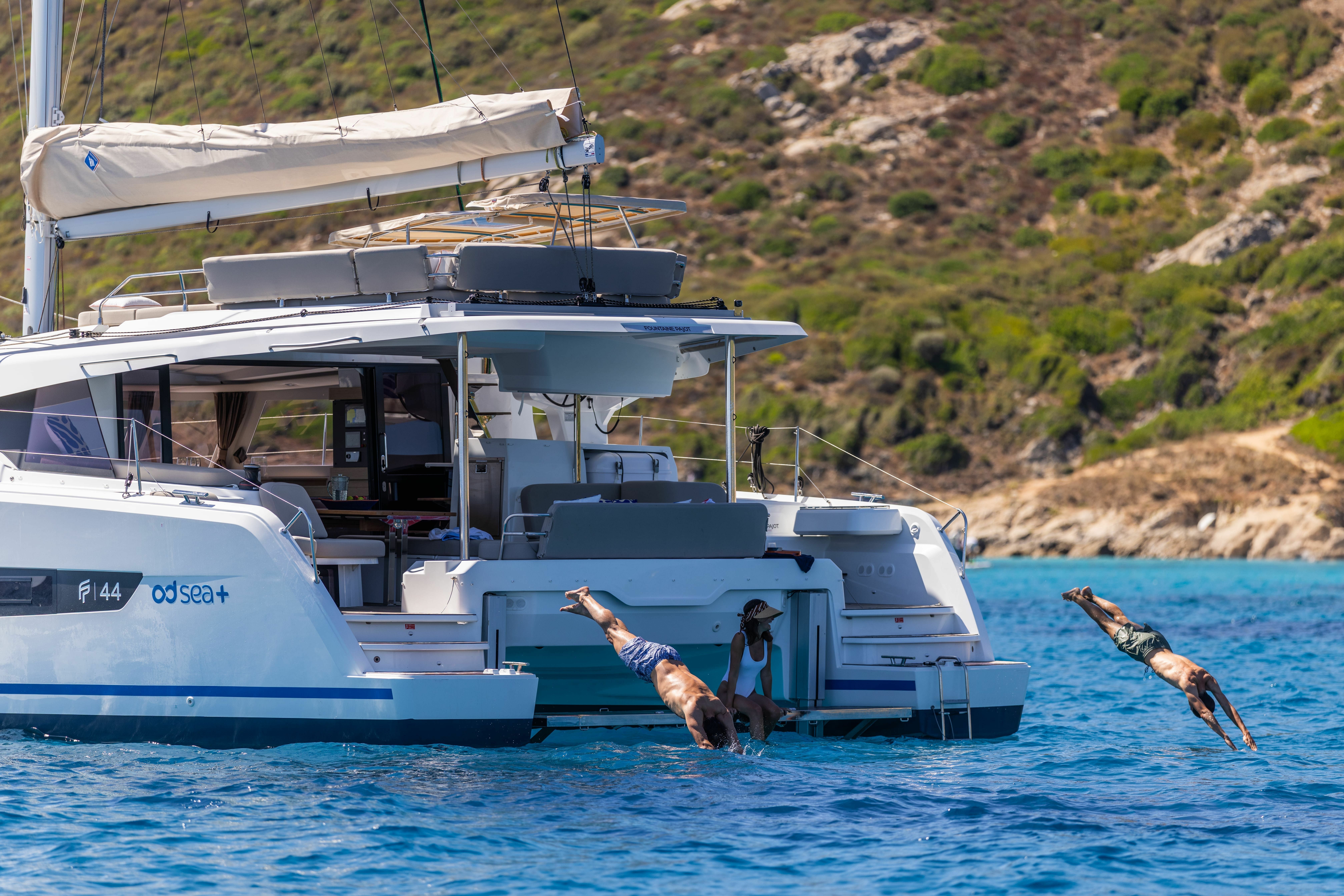 Fountaine Pajot FP44 | Loco 10