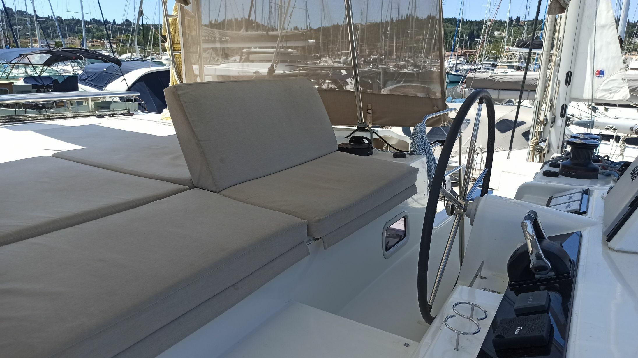 Lagoon 46 | Carcharias