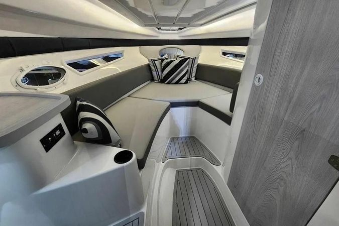 Hanover 305 | Pura Vida