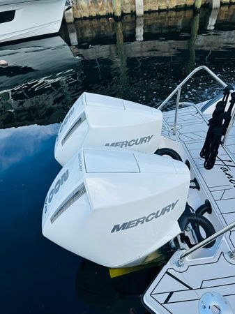 Hanover 305 | Pura Vida