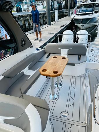 Hanover 305 | Pura Vida