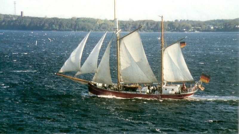 Custom Built 126 | Ryvar