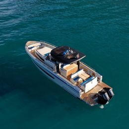 Italyure 38 | Genny