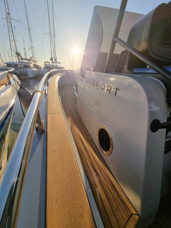 Italyure 38 | Genny