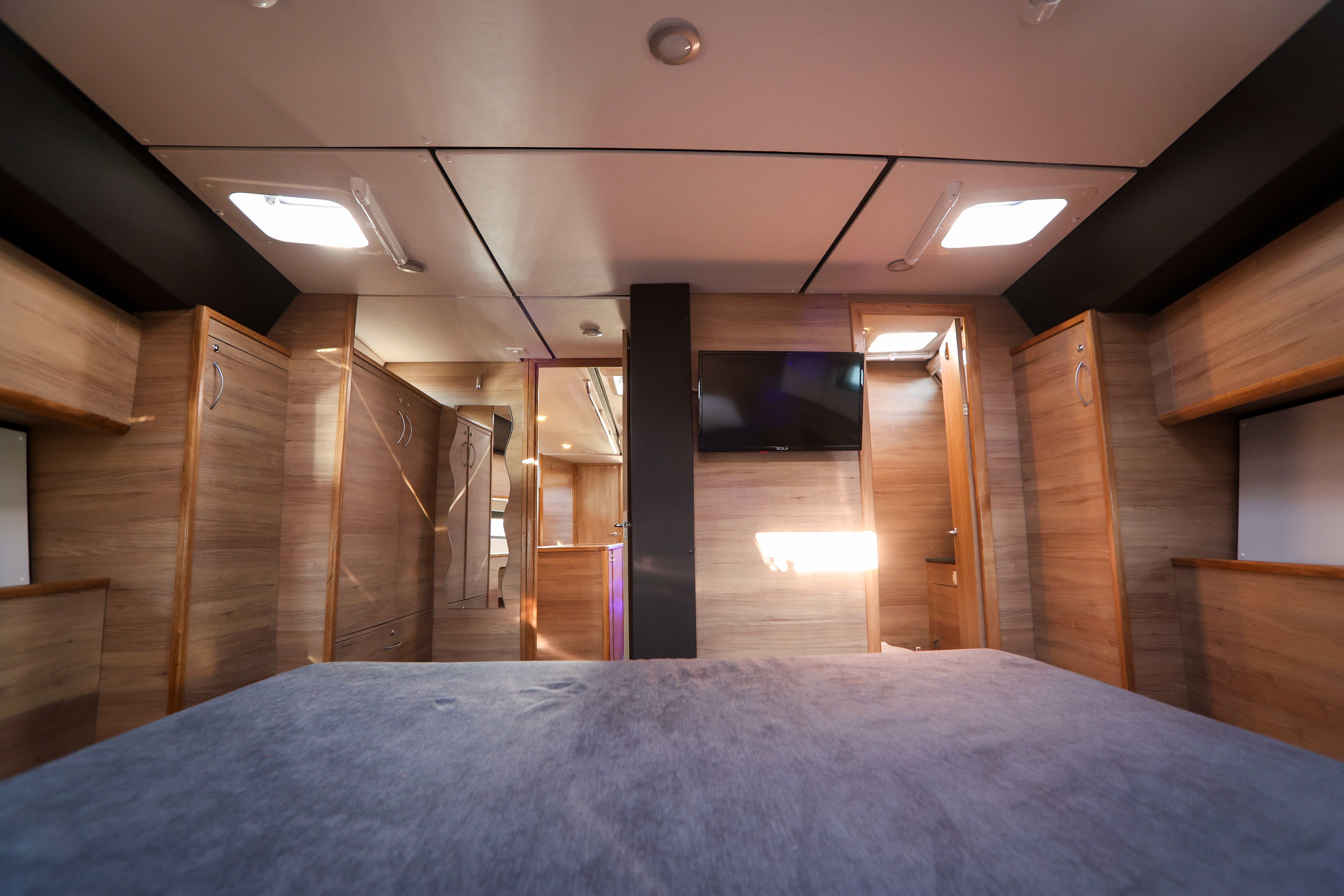 D and D Kufner 50 | Luna Blu