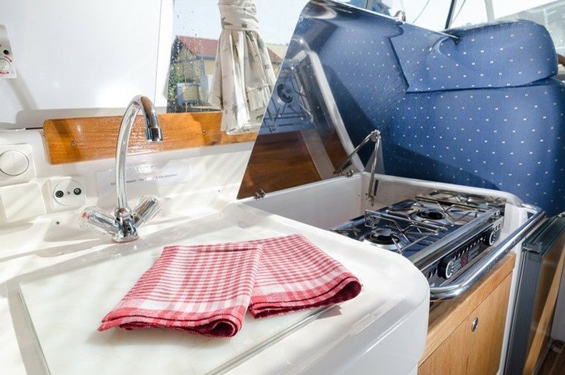 Nimbus 280 Coupe | Petra