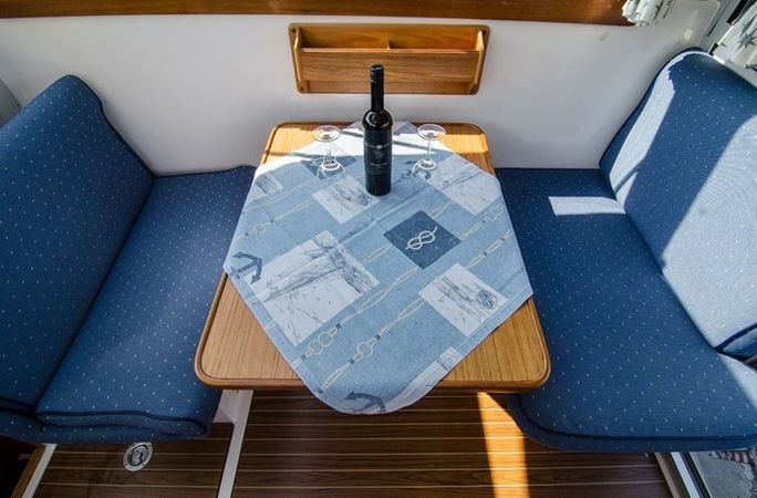 Nimbus 280 Coupe | Petra