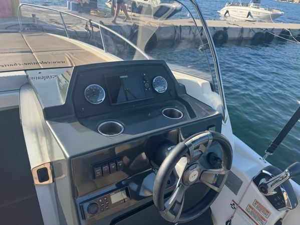 Quicksilver 675 Sundeck | 20