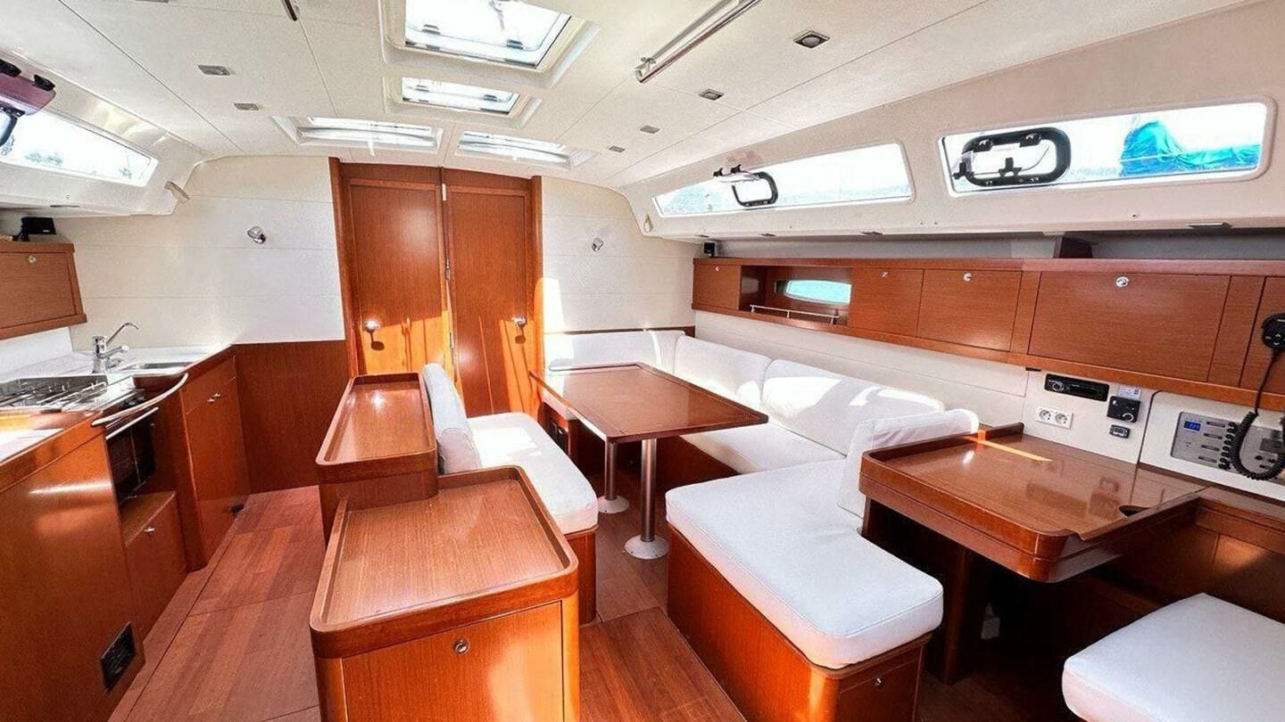 Beneteau Oceanis 50 | Sommelier