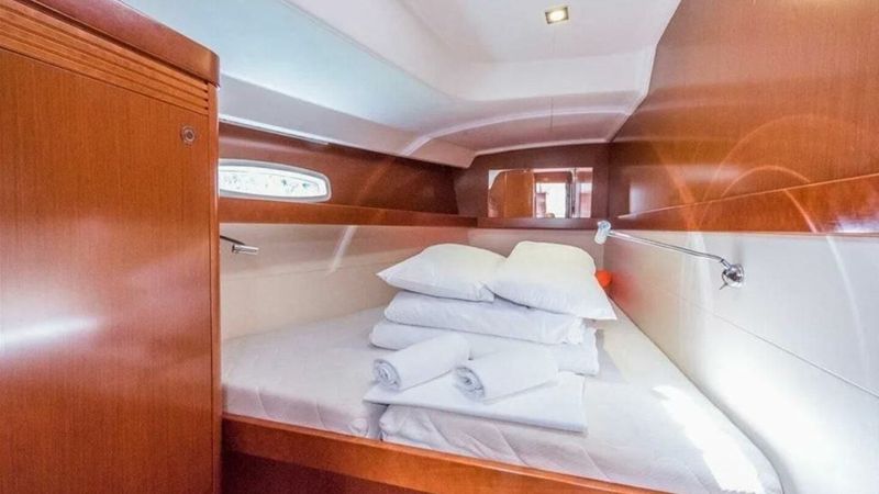 Beneteau Oceanis 50 | Sommelier