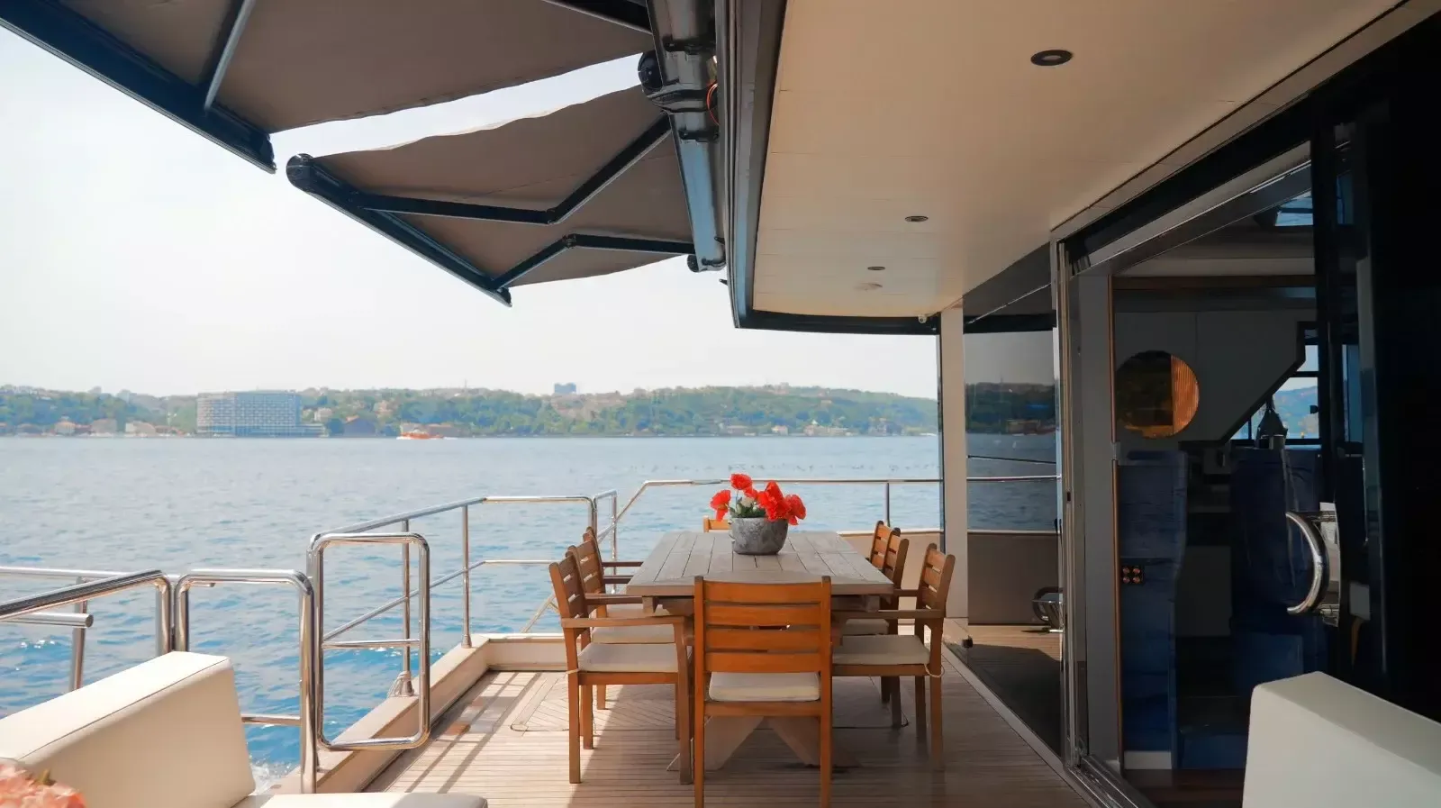 Custom Built 82 | Brise