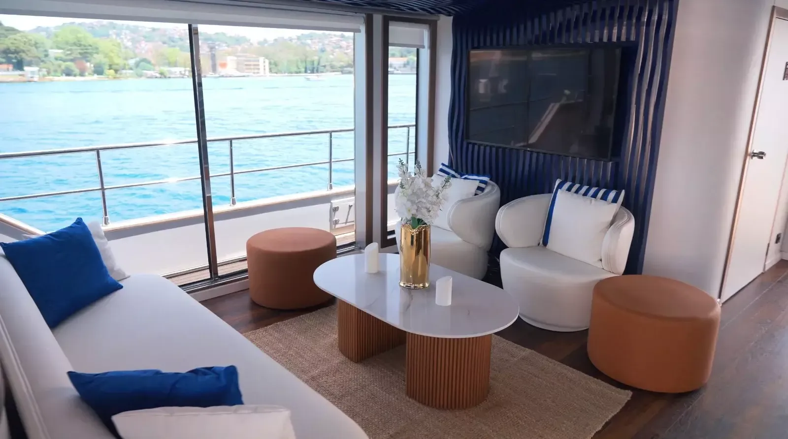 Custom Built 82 | Brise